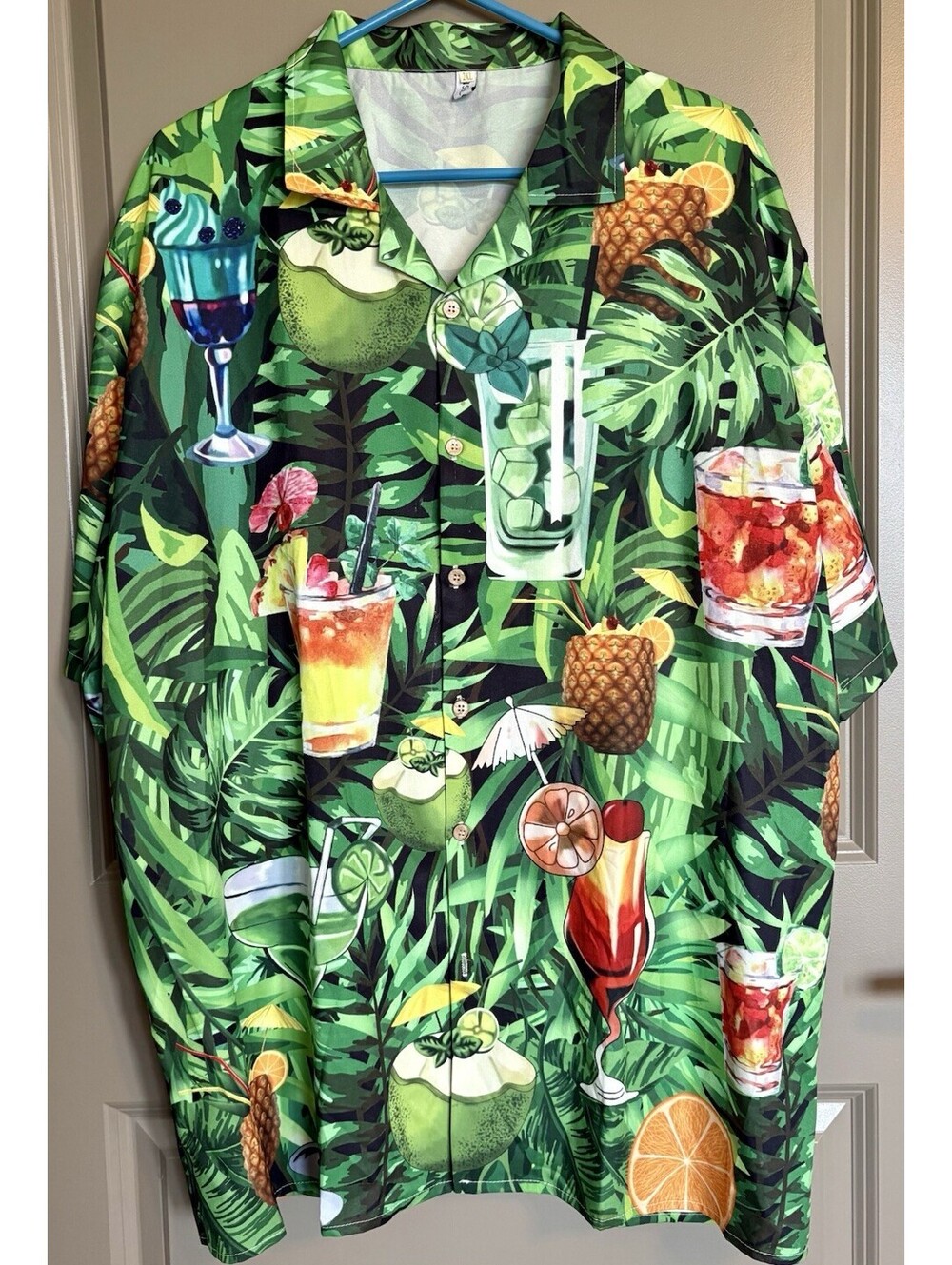 Men’s XXL Tropical Hawaiian Style Shirt, Cocktails Theme